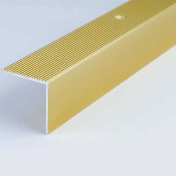 0.9m Anodised 30R Anti Slip Aluminum Stair Edge Nosing Trim