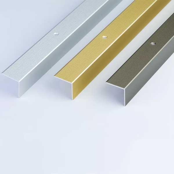 0.9m Anodised 30R Anti Slip Aluminum Stair Edge Nosing Trim