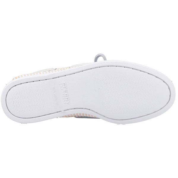 2-Eye Boat Shoe with Comfort Sole