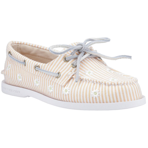 2-Eye Boat Shoe with Comfort Sole