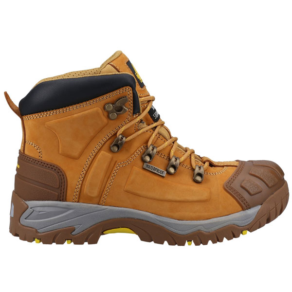 33 Footwear