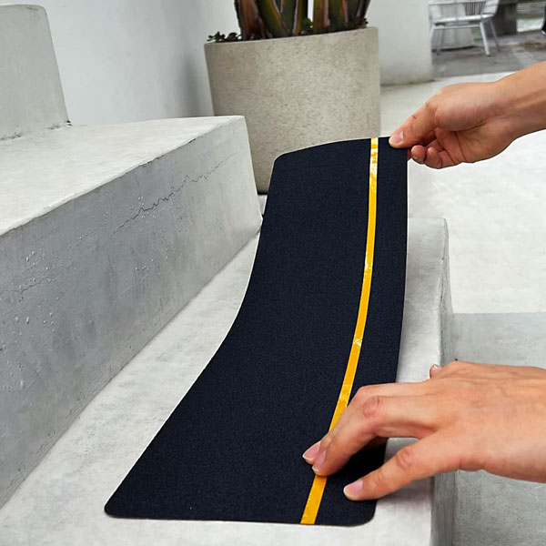 Anti-Slip Heavy Duty Weather Resistant Comfortable Tape For All Slippery Surfaces - Pack of 10