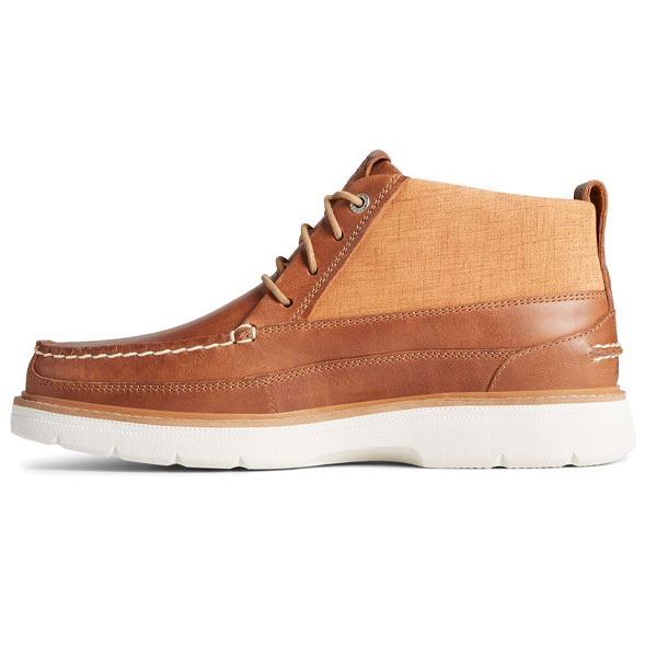 Authentic Original – Plushwave Lug Chukka Boots for All-Day Wear
