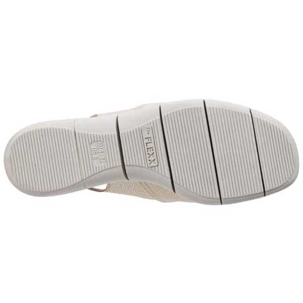 Casual Comfort Curtis Sandal from Easy Row