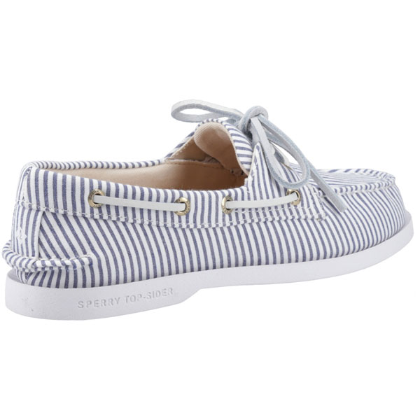 Classic 2-Eye Deck Shoe – Authentic Original