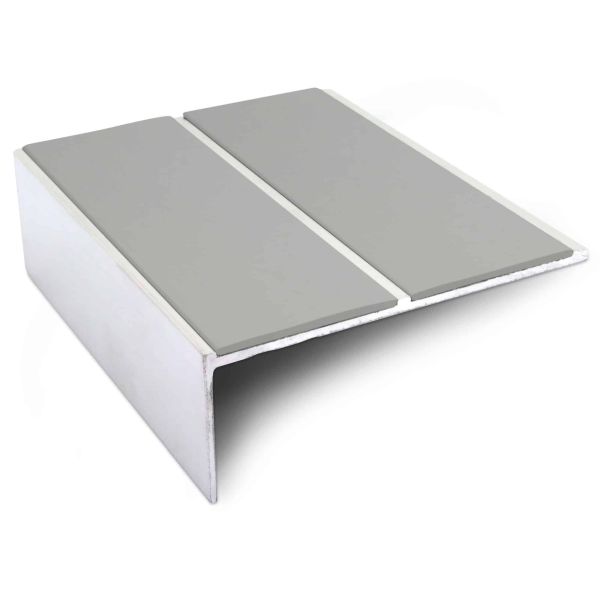 Commercial Stair Nosing 85mm x 32mm Edge Trim With Anti Slip Pvc Insert