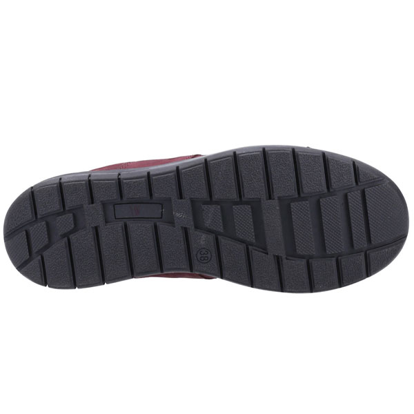Cristianos Classic Slip-On Shoe