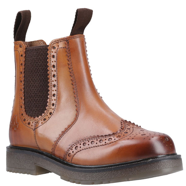 Dalby Pull On Brogue Boot – Classic Style