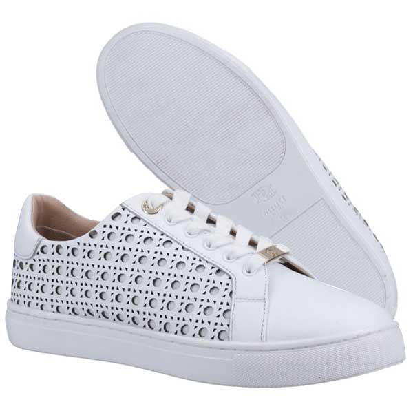Ease Lightweight Comfort Trainer