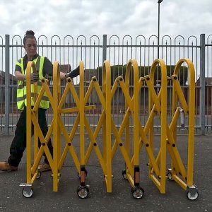 Durable Expandable Safety Barriers for UK Worksites