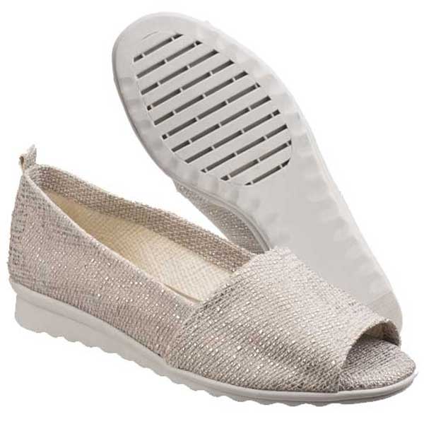 Fantastic Smart Lightweight Walking Sandal