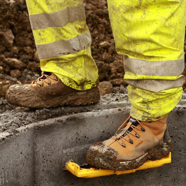 FS998 Safety Footwear