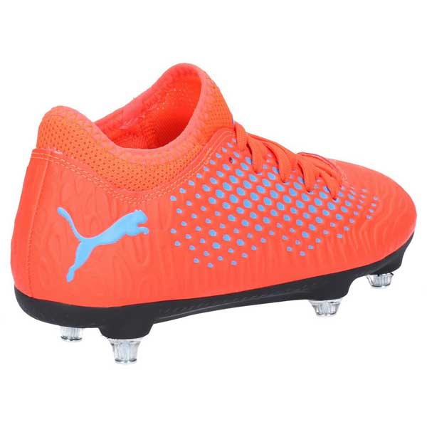 Lace-Up Screw-In Sports Shoes for Soft Ground