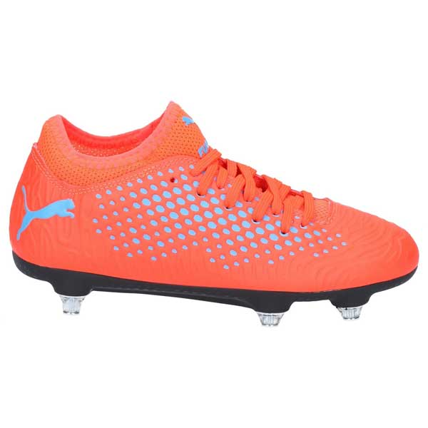 Lace-Up Screw-In Sports Shoes for Soft Ground