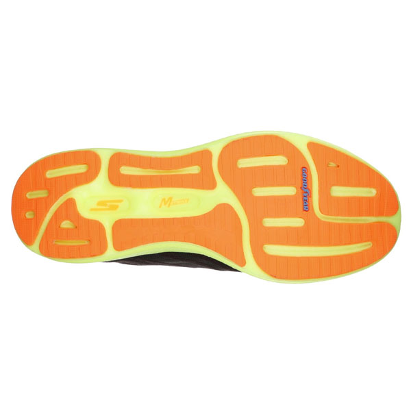 Razor Lace-Up Fast Training Sneakers