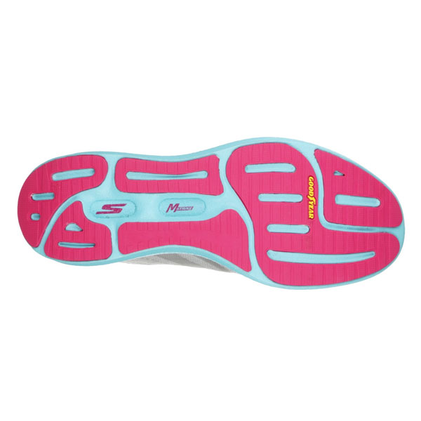 Razor Lace-Up Fast Training Sneakers