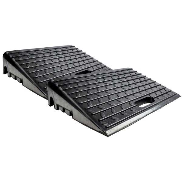 Heavy-Duty Black Kerb Ramp