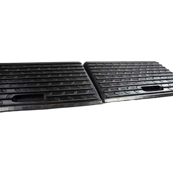 Heavy-Duty Black Kerb Ramp