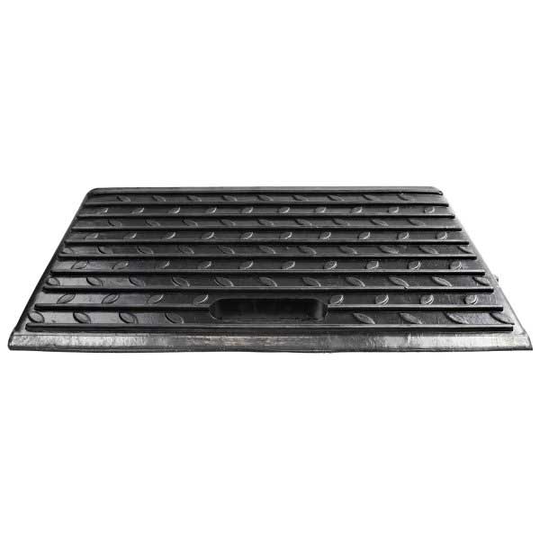 Heavy-Duty Black Kerb Ramp
