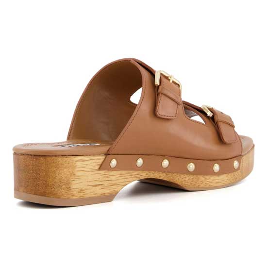 Juniper All-Day Comfort Sandals