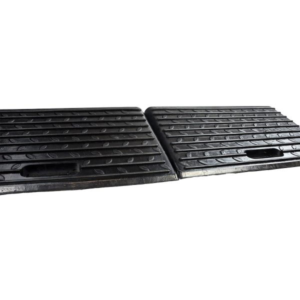 Rubber Kerb Access Ramps - 2 Pcs