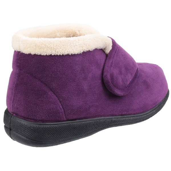 Levitt Lightweight Bootie Slipper