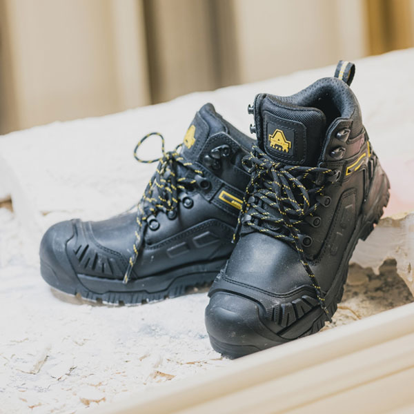 Mary Black Waterproof Women’s Safety Boot