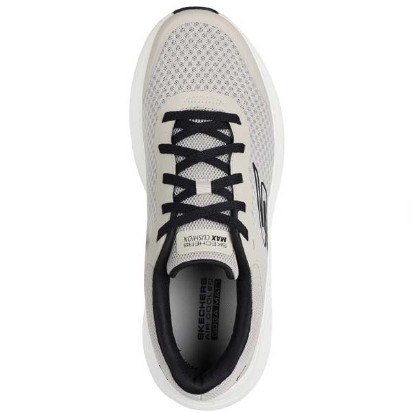 Max Cushioning Endeavour with Soft Stride Comfort