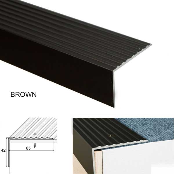 Non Slip Heavy Duty Aluminum Stairs Nosing For Stair Treads