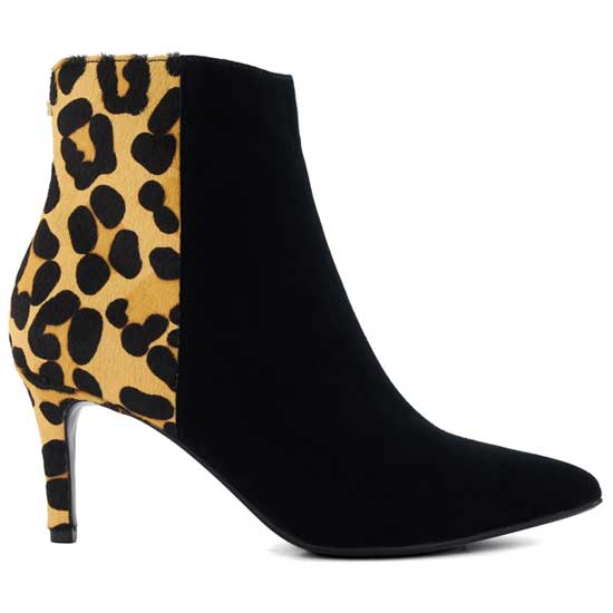 Obsessive Zip-Up Boot