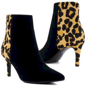 Obsessive Zip-Up Boot