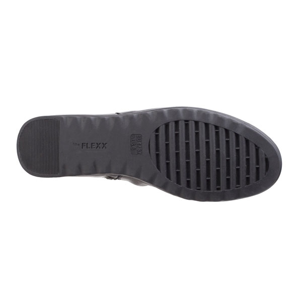 Pan Fried Leather Boot with Comfort Fit