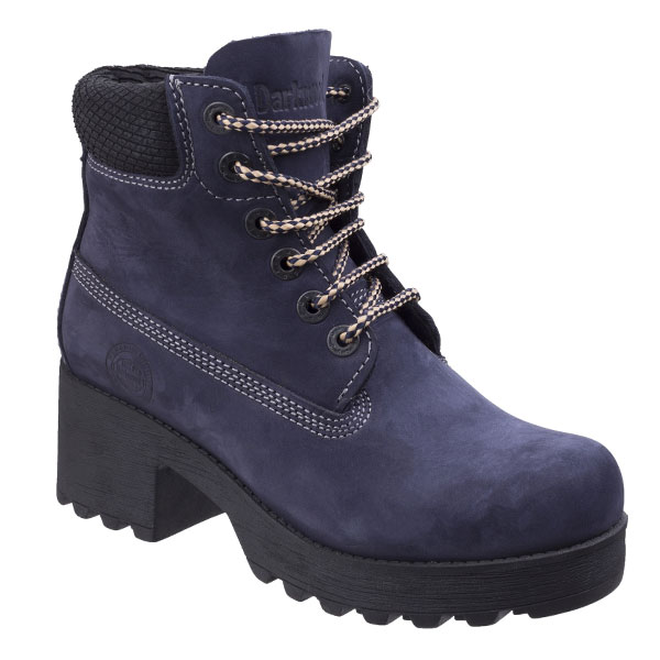 Pine Women’s Leather Boot for Cold Weather