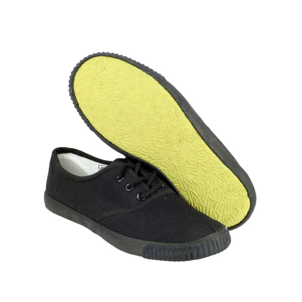 Plimsolls Lace Up