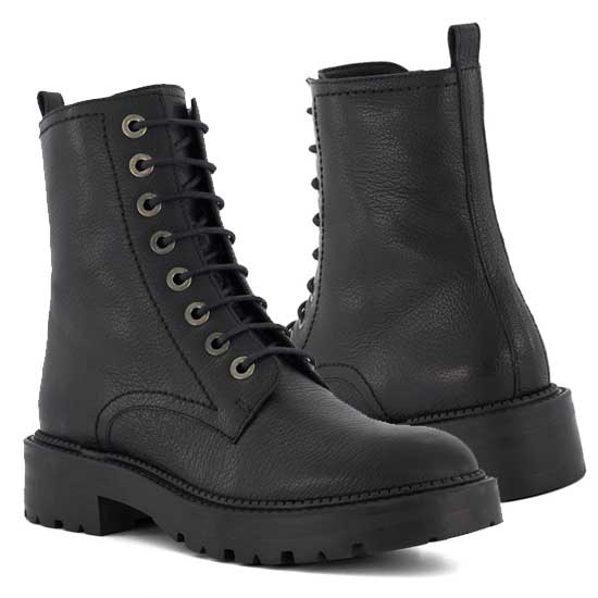 Press Stylish Mid Shoes