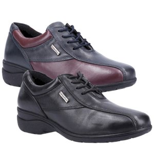 Salford 2 Classic Lace-Up Shoe