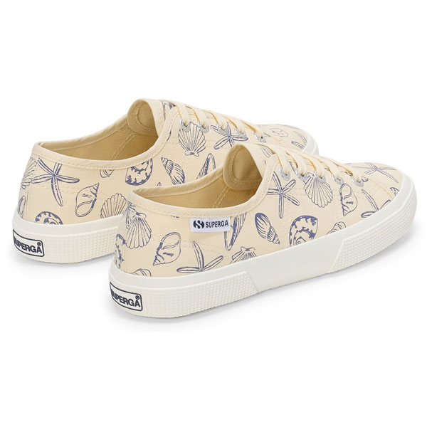 Seashells Print Lace-Up Sneaker
