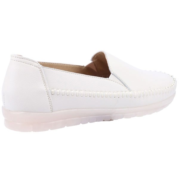 Shirley Refined Classic Shoe