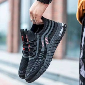 Sports Shoes