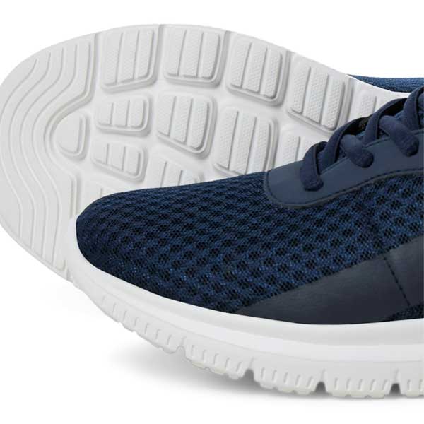 Taylor Lightweight Mesh Sneakers