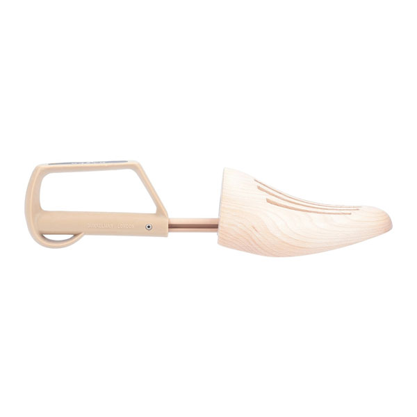Travel Shoe Shaper Natural Cedar