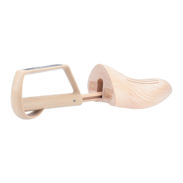 Travel Shoe Shaper Natural Cedar