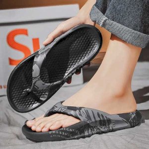 stylish unisex beach footwear in UK