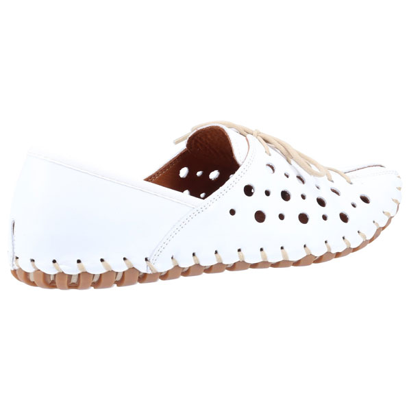 Zeta Lightweight All-Day Shoe